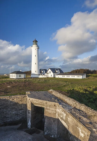 Denmark, Jutland, Hirtshals, Hirtshals Fyr Lighthouse, late afternoon