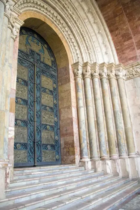 Framed Print : Doors under stone arches at entrance to Cathedral of Immaculate Conception, built 1885 Framed Print : Doors under stone arches at entrance to Cathedral of Immaculate Conception, built 1885