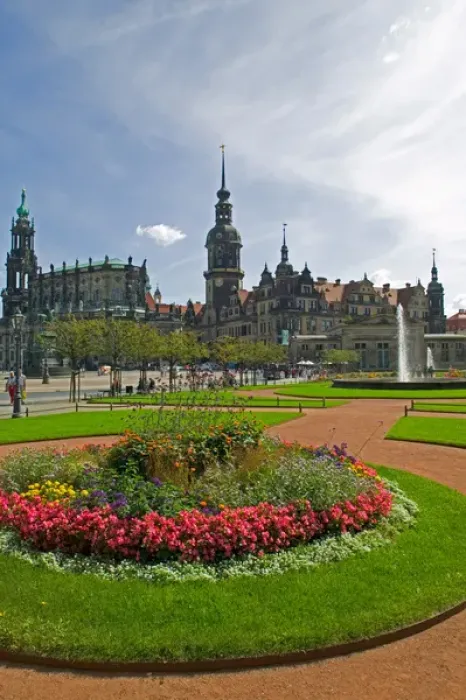 Framed Print : Dresden, Saxony, Germany Framed Print : Dresden, Saxony, Germany