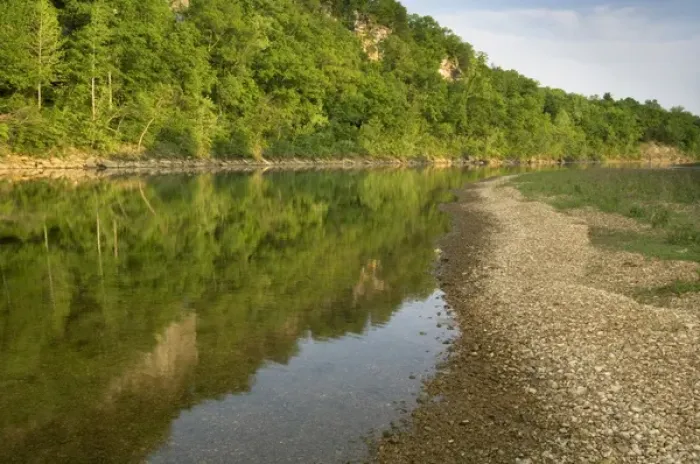 Framed Print : Early morning reflections on the Buffalo River, opposite Hudson Bend, Mile 152, Buffalo