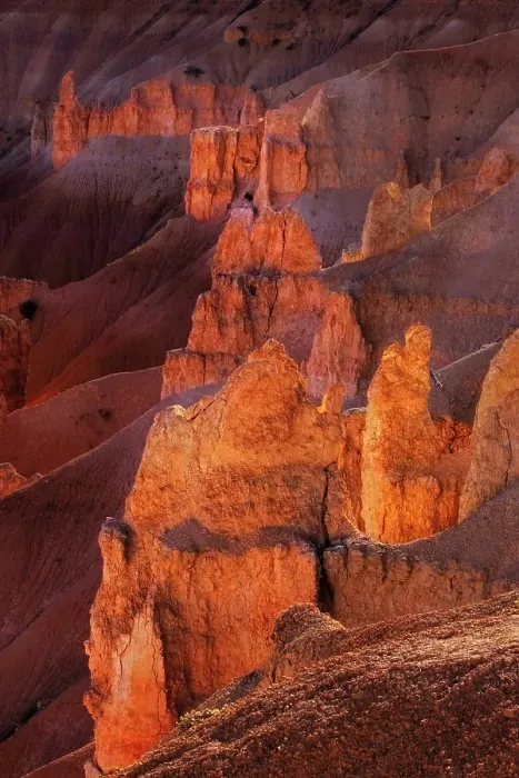 Framed Print : Early morning view of hoodoo formations Bryce Canyon National Park, Utah Framed Print : Early morning view of hoodoo formations Bryce Canyon National Park, Utah