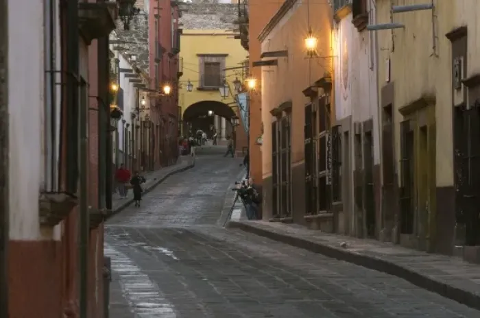 Framed Print : Early morning view on the streets of San Miguel de Allende, State of Guanajuato, Mexico Framed Print : Early morning view on the streets of San Miguel de Allende, State of Guanajuato, Mexico