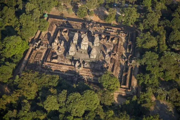 Framed Print : East Mebon temple ruins (dating from 953), Angkor World Heritage Site, Siem Reap