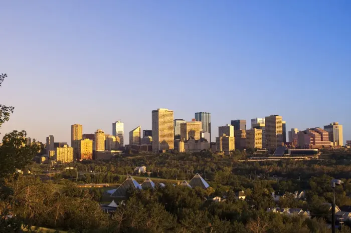 Framed Print : Edmonton, Canada. Edmonton at sunrise