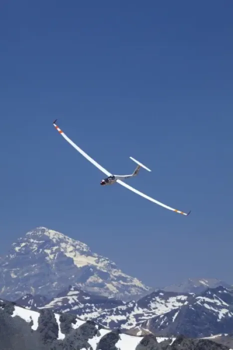 Framed Print : Eduard Supersperger (Austria), Racing in FAI World Sailplane Grand Prix, Andes Mountains