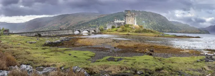 Framed Print : Eilean Donan Castle. Isle of Skye, Scotland Framed Print : Eilean Donan Castle. Isle of Skye, Scotland