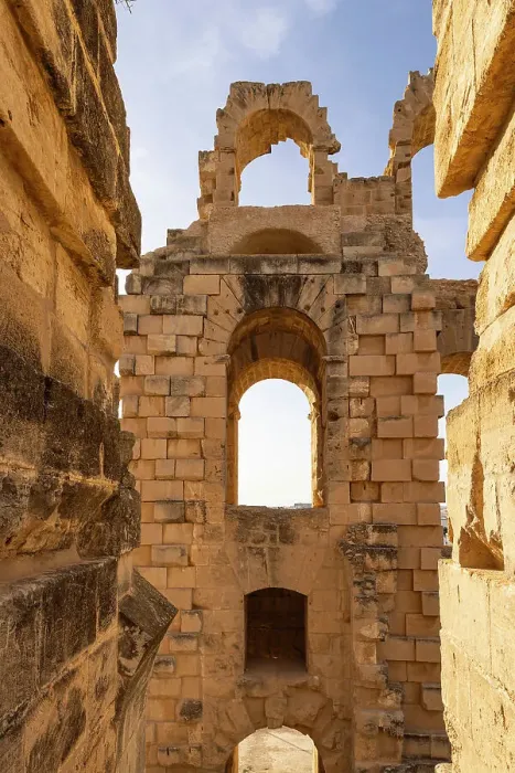 Framed Print : El Jem, Mahdia, Tunisia. Interior of the amphitheater of the Roman ruins at El Jem Framed Print : El Jem, Mahdia, Tunisia. Interior of the amphitheater of the Roman ruins at El Jem