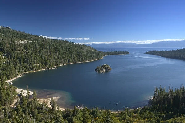 06. USA, California, Sierra Nevada, Lake Tahoe: Emerald Bay, Morning View