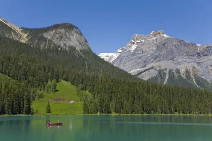 Framed Print : Emerald Lake, Canadian Rockies, British Columbia, Canada