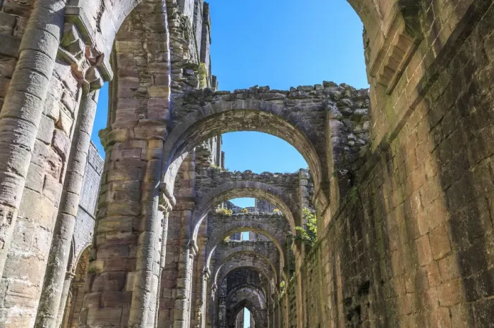 Framed Print : England, North Yorkshire, Ripon. Fountains Abbey, Studley Royal. UNESCO World Heritage Site Framed Print : England, North Yorkshire, Ripon. Fountains Abbey, Studley Royal. UNESCO World Heritage Site