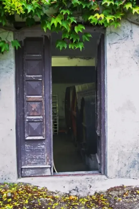 Framed Print : The entrance to the wine cellar. Domaine la Tourade, Andre Andre Richard, Gigondas