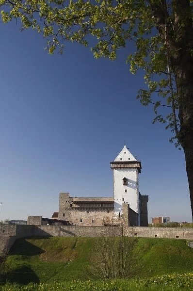 Estonia, Northeastern Estonia, Narva, Narva Castle, 13th century, morning