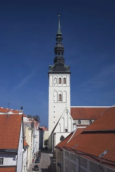 Estonia, Tallinn, Old Town, St. Nicholas Church and Ruutli Street buildings