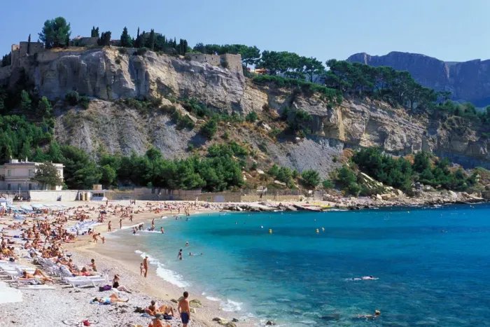 Framed Print : EU, France, Cassis. Beach scene