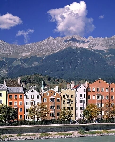 Europe, Austria, Innsbruck. Colorful homes line the Inn River in Innsbruck, Austria