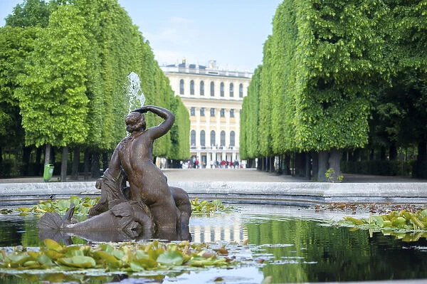 Europe, Austria, Vienna, Schonbrunn Palace, garden fountain