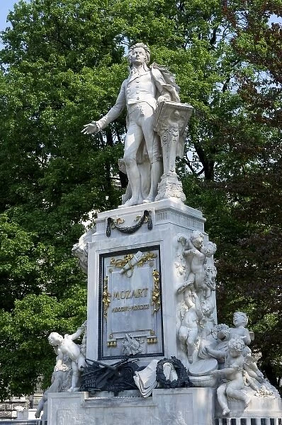 Europe, Austria, Vienna, statue of Mozart