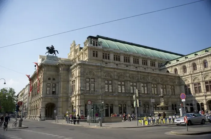 Framed Print : Europe, Austria, Vienna, Vienna State Opera House