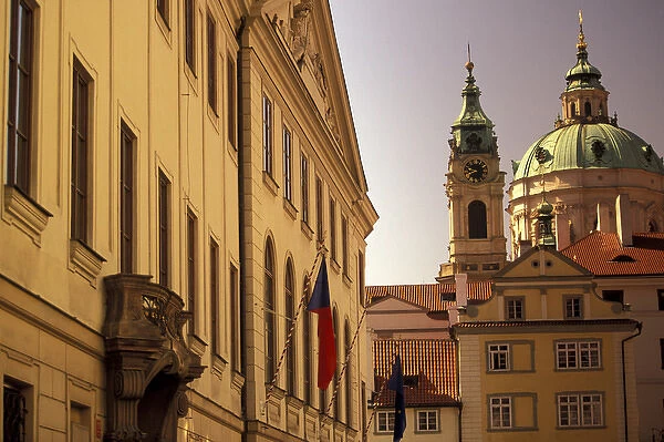 Europe, Czech Republic, Cent. Bohemia, Prague (Praha) Mala Strana: Czech Parliament and St