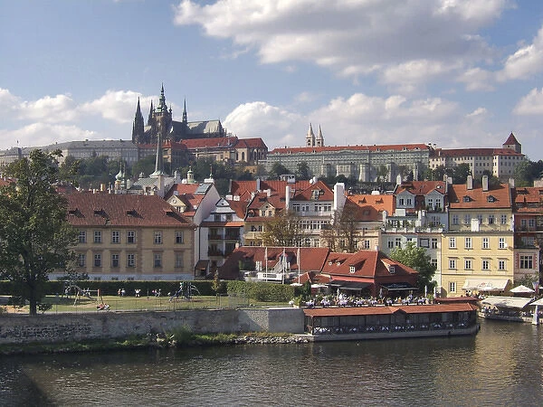 Europe, Czech Republic, Prague. The view to Prague Castle from the Charles Bridge