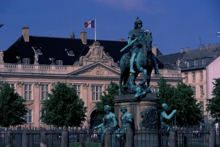 Framed Print : Europe, Denmark, Copenhagen, statue and palace