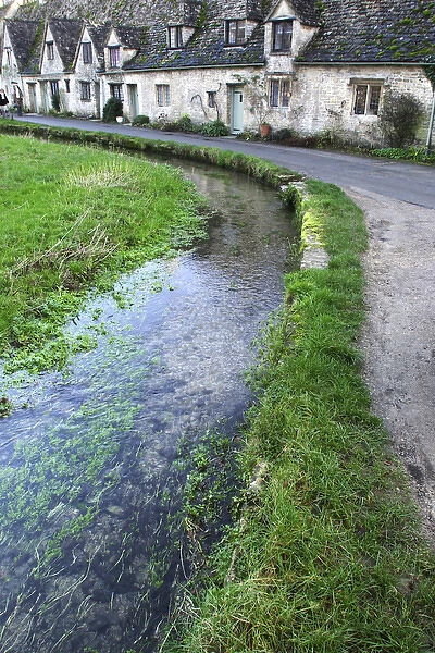Europe, England, Gloucestershire, stream flowing through Cotswolds villiage
