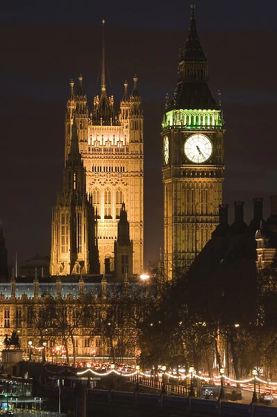 Europe, ENGLAND-London: Houses of Parliament  /  Evening