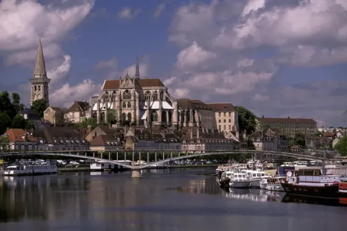 Framed Print : Europe, France, Burgundy, Auxerre. View of the Cathedral and Yonne River barges