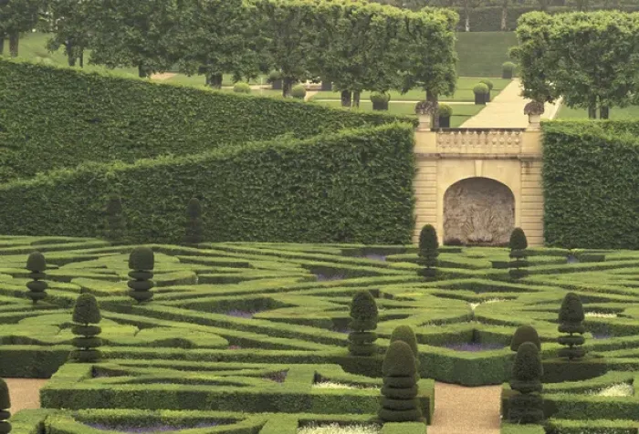 Framed Print : Europe, France, Indre-et-Loire; Loire Valley, Villandry Jardins et Chateau Villandry