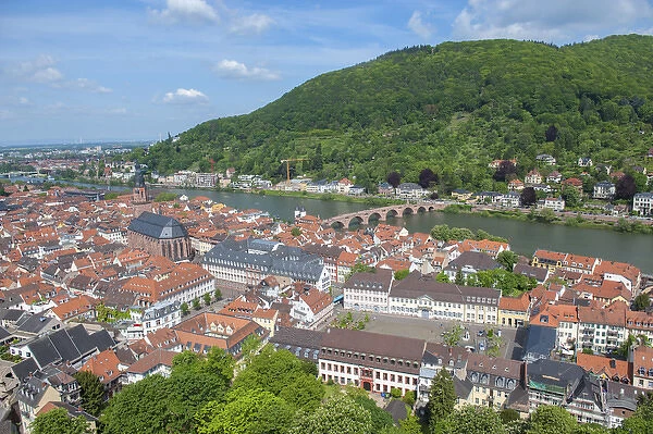 Europe, Germany, Baden-Wurttemberg, Heidelberg, view from Heidelberg Castle, Neckar River