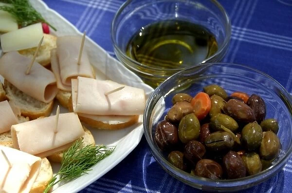 Europe, Greece, Katakolon aka Katakolo. Mercoury Winery, typical Greek snacks
