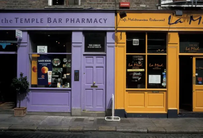 Framed Print : Europe, Ireland, Dublin. Temple Bar neighborhood