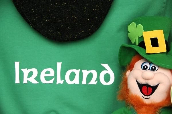 Europe, Ireland, Killarney. Leprechaun & T-shirt. THIS IMAGE RESTRICTED - Not available to U