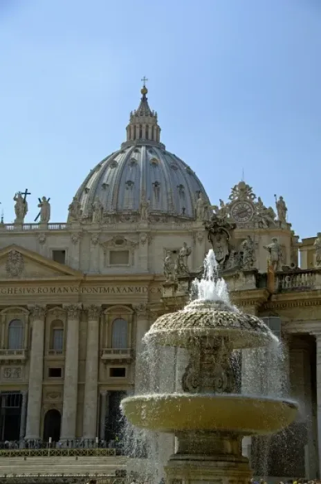 Framed Print : Europe, Italy, Rome. St. Peters Basilica (aka Basilica di San Pietro)