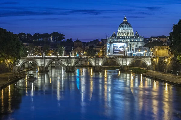 Europe, Italy, Rome, Twilight Tiber River