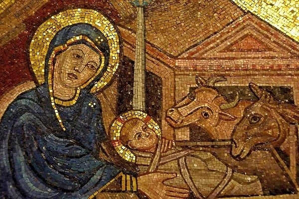 Europe, Italy, Rome, Vatican. Savellis Mosaic Workshop, typical mosaic