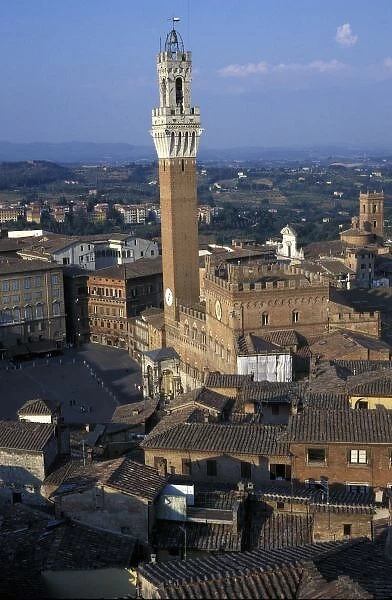 Europe, Italy, Siena. Town overview