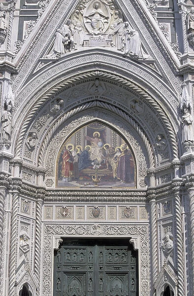 Europe, Italy, Tuscany, Florence Piazza del Duomo; detail of Duomo