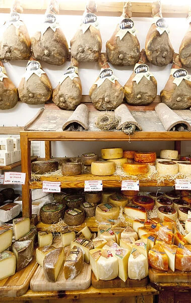 Europe, Italy, Tuscany, Greve. Salumi and cheese shop in Greves main square