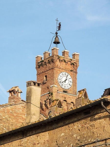 Europe, Italy, Tuscany, Pienza. Clock tower in the small town of Pienza
