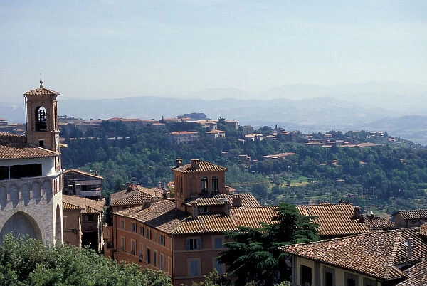 Europe, Italy, Umbria, view of the valley from Perugia