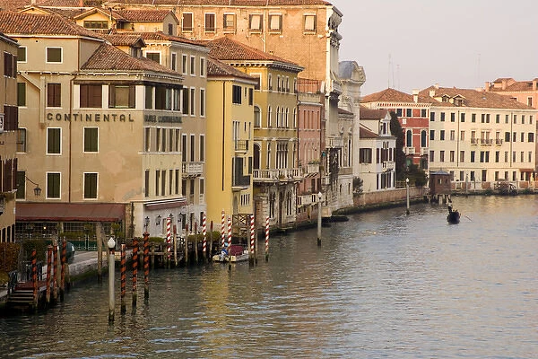 Europe, Italy, Venice. Section of the Grand Canal in late afternoon. Credit as: Wendy