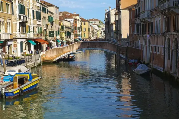 Framed Print : Europe; Italy; Venice; Venice Views Along Back Canal Framed Print : Europe; Italy; Venice; Venice Views Along Back Canal