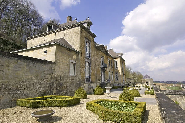 Europe, Netherlands, Limburg, Mstricht, Chateau Neercaane, terraced castle, UNESCO site