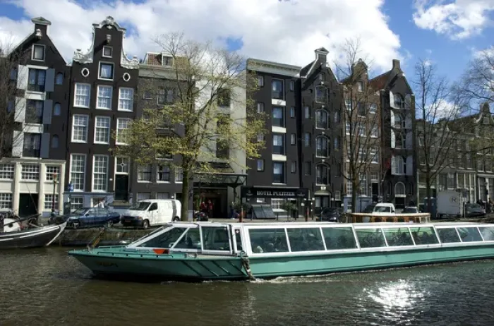 Framed Print : Europe, Netherlands, South Holland, Amsterdam, Prinsengracht, Hotel Pulitzer