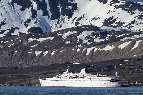 Europe, Norway, Svalbard. Cruise ship Princess Danae moored at research station. Credit as