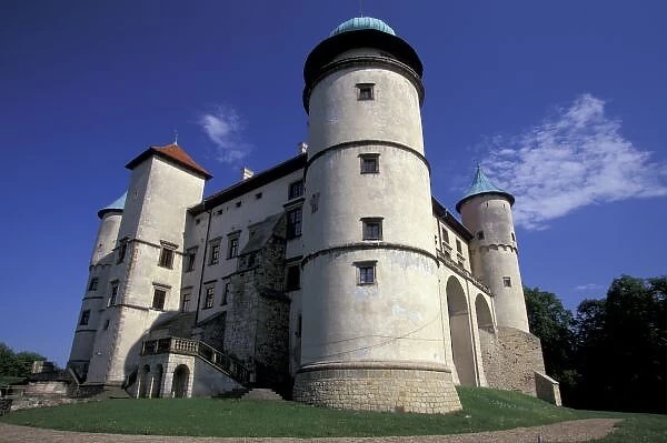 EUROPE, Poland, Carpathian Mts. Nowy Wisnicz Town Castle (1615, 1621)