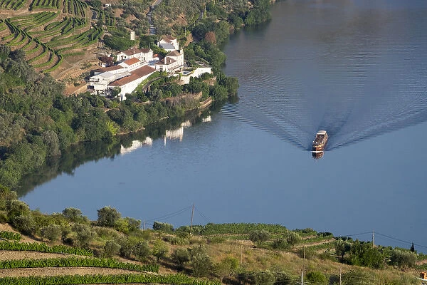 Europe, Portugal, Douro Valley, Douro River, Porto, a region that runs from the Spanish-Portugal