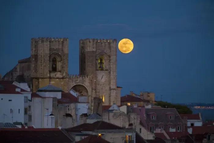 Framed Print : Europe, Portugal, Lisbon. Lisbon Cathedral and full moon