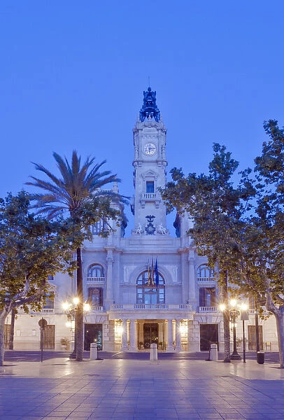Europe, Spain, Valencia, City Hall (Ayuntamiento) at Dawn